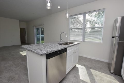 House in Lakeland, Florida 3 bedrooms, 126.63 sq.m. № 2196057 - photo 5