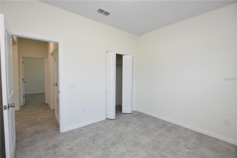 House in Lakeland, Florida 3 bedrooms, 126.63 sq.m. № 2196057 - photo 14
