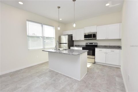 House in Lakeland, Florida 3 bedrooms, 126.63 sq.m. № 2196057 - photo 7