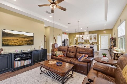 Villa ou maison à vendre à Kissimmee, Floride: 2 chambres, 147.06 m2 № 2096925 - photo 20
