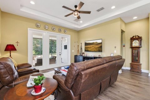 Villa ou maison à vendre à Kissimmee, Floride: 2 chambres, 147.06 m2 № 2096925 - photo 17