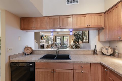 Condominio en venta en Longboat Key, Florida, 2 dormitorios, 147.71 m2 № 1585959 - foto 13
