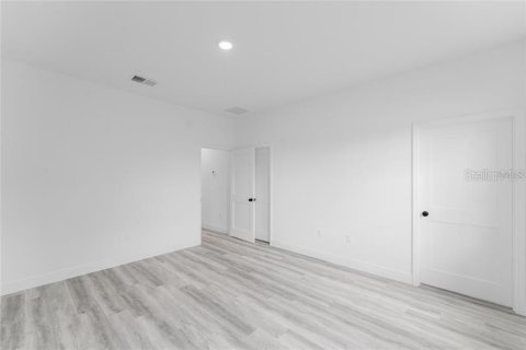 Villa ou maison à vendre à Ocala, Floride: 4 chambres, 164.81 m2 № 2201285 - photo 13