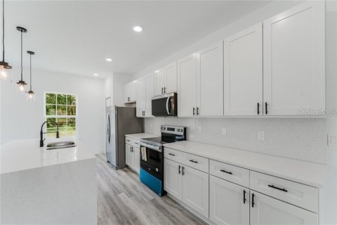 Villa ou maison à vendre à Ocala, Floride: 4 chambres, 164.81 m2 № 2201285 - photo 8