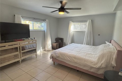 Villa ou maison à vendre à Orlando, Floride: 5 chambres, 223.24 m2 № 2142038 - photo 18