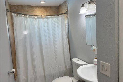 Villa ou maison à vendre à Orlando, Floride: 5 chambres, 223.24 m2 № 2142038 - photo 10