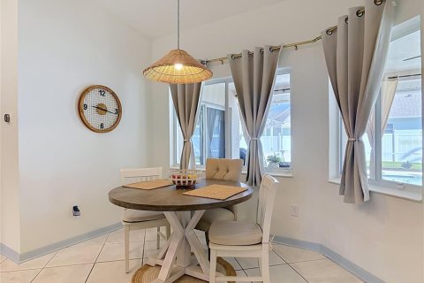 Casa en venta en Palm Coast, Florida, 4 dormitorios, 201.97 m2 № 2225073 - foto 21