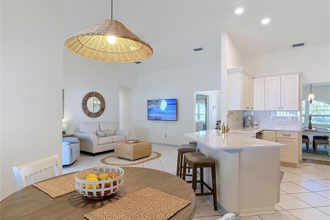 Casa en venta en Palm Coast, Florida, 4 dormitorios, 201.97 m2 № 2225073 - foto 19