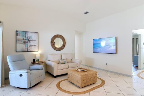 Casa en venta en Palm Coast, Florida, 4 dormitorios, 201.97 m2 № 2225073 - foto 22