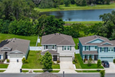 House in Dade City, Florida 4 bedrooms, 312.99 sq.m. № 1790100 - photo 6