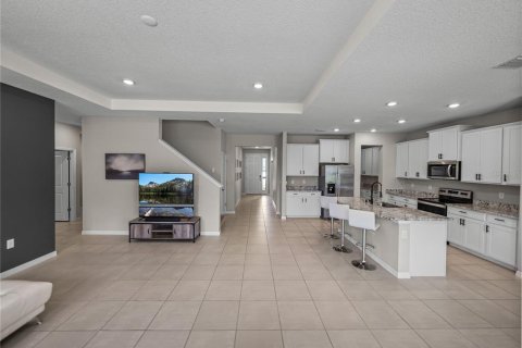 House in Dade City, Florida 4 bedrooms, 312.99 sq.m. № 1790100 - photo 15