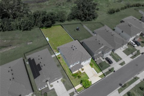 House in Dade City, Florida 4 bedrooms, 312.99 sq.m. № 1790100 - photo 4