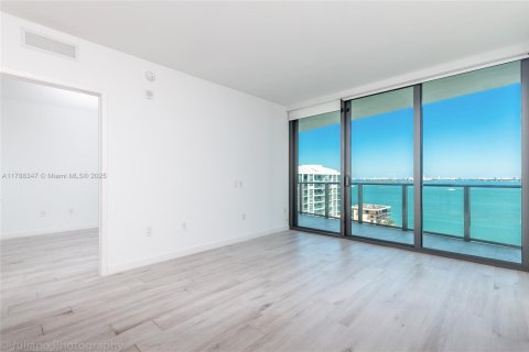 Copropriété à vendre à Miami, Floride: 2 chambres, 106.19 m2 № 1863211 - photo 17