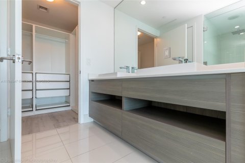 Copropriété à vendre à Miami, Floride: 2 chambres, 106.19 m2 № 1863211 - photo 22