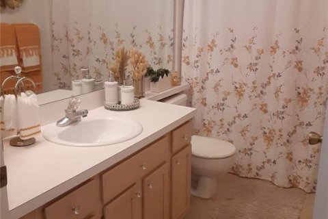 House in Orlando, Florida 3 bedrooms, 108.05 sq.m. № 2201891 - photo 14