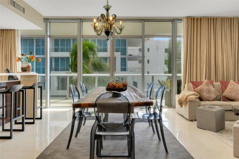 Condominio en venta en Miami Beach, Florida, 2 dormitorios, 150.59 m2 № 1775299 - foto 16
