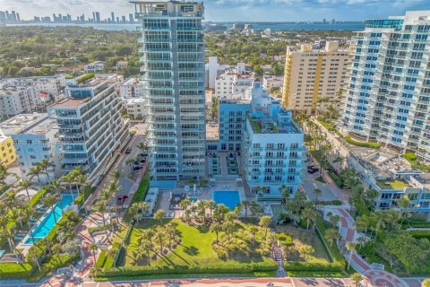 Condominio en venta en Miami Beach, Florida, 2 dormitorios, 150.59 m2 № 1775299 - foto 29