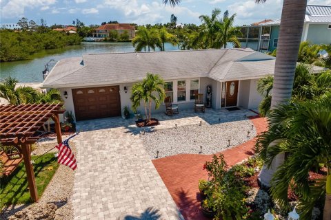 Villa ou maison à louer à Nokomis, Floride: 2 chambres, 159.98 m2 № 1765322 - photo 2