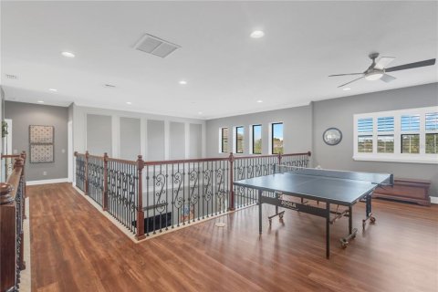 House in Tampa, Florida 5 bedrooms, 433.39 sq.m. № 2109240 - photo 29