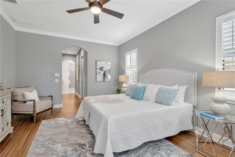 House in Tampa, Florida 5 bedrooms, 433.39 sq.m. № 2109240 - photo 19