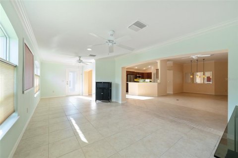 Villa ou maison à vendre à The Villages, Floride: 3 chambres, 211.26 m2 № 1898912 - photo 22