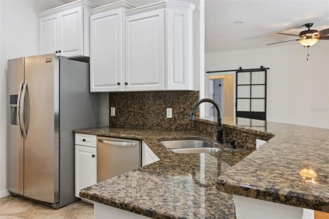 House in Lakeland, Florida 4 bedrooms, 185.34 sq.m. № 2348388 - photo 9