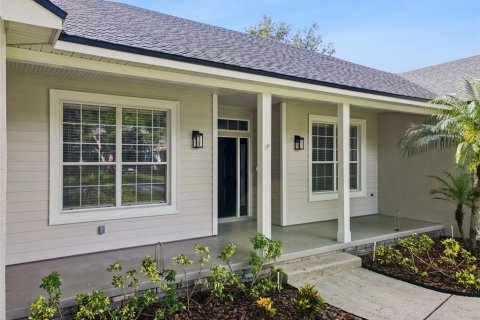House in Lakeland, Florida 4 bedrooms, 185.34 sq.m. № 2348388 - photo 3