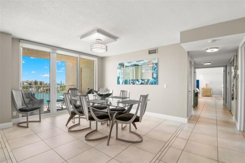 Copropriété à vendre à Clearwater, Floride: 2 chambres, 182.09 m2 № 1888520 - photo 11