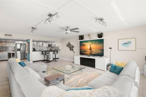 Copropriété à vendre à Clearwater, Floride: 2 chambres, 182.09 m2 № 1888520 - photo 15