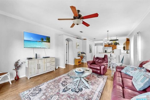 House in Apollo Beach, Florida 3 bedrooms, 111.02 sq.m. № 1526396 - photo 10
