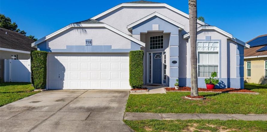Villa ou maison à Davenport, Floride 4 chambres, 177.26 m2 № 2417103