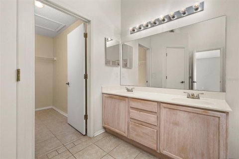 Villa ou maison à vendre à Davenport, Floride: 4 chambres, 177.26 m2 № 2417103 - photo 28