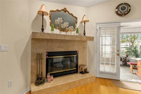 House in Tavares, Florida 3 bedrooms, 178.37 sq.m. № 1509865 - photo 19