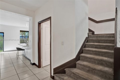 Купить таунхаус в Майами, Флорида 4 спальни, 178.37м2, № 2051124 - фото 23