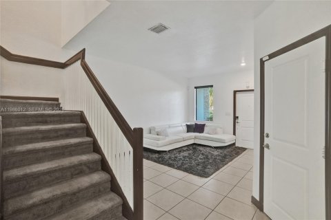 Купить таунхаус в Майами, Флорида 4 спальни, 178.37м2, № 2051124 - фото 6