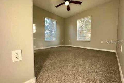 Touwnhouse à louer à Zephyrhills, Floride: 3 chambres, 126.63 m2 № 2214334 - photo 14