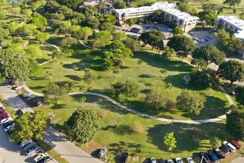 Купить кондоминиум в Лодерхилл, Флорида 2 спальни, 80.82м2, № 2009083 - фото 13