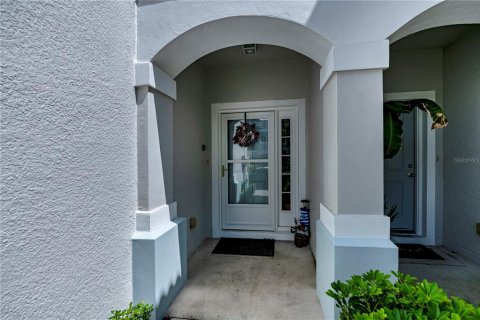 Townhouse in Fort Myers, Florida 3 bedrooms, 151.8 sq.m. № 1326280 - photo 9