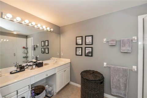Townhouse in Fort Myers, Florida 3 bedrooms, 151.8 sq.m. № 1326280 - photo 30