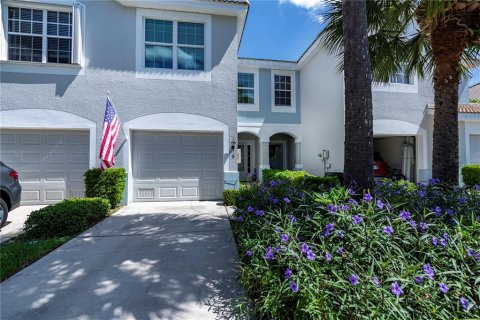 Townhouse in Fort Myers, Florida 3 bedrooms, 151.8 sq.m. № 1326280 - photo 2