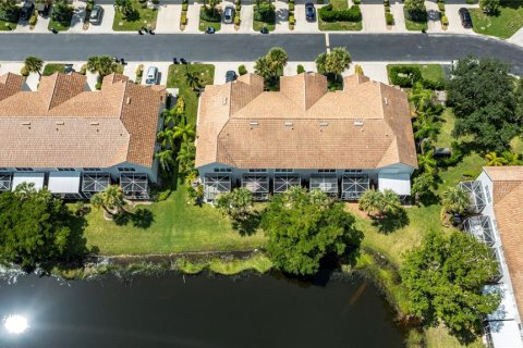 Townhouse in Fort Myers, Florida 3 bedrooms, 151.8 sq.m. № 1326280 - photo 6