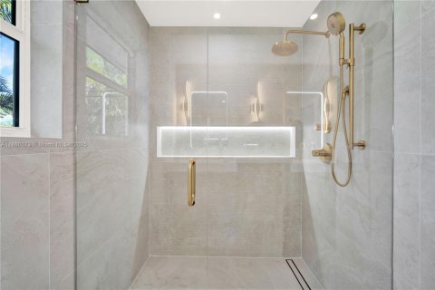 Купить виллу или дом в Корал-Гейблс, Флорида 3 спальни, 204.01м2, № 1949501 - фото 30