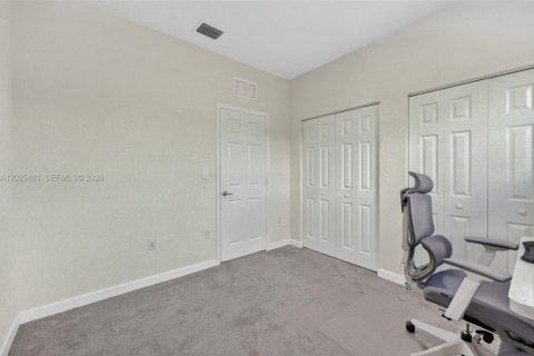 Touwnhouse à vendre à Homestead, Floride: 3 chambres, 141.58 m2 № 2186094 - photo 23