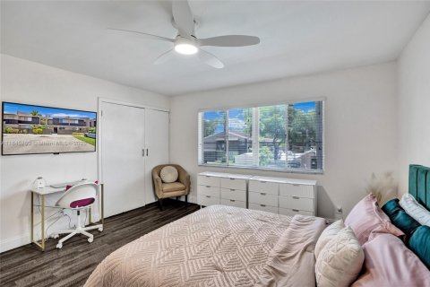 Touwnhouse à louer à North Lauderdale, Floride: 2 chambres, 115.38 m2 № 1936181 - photo 17
