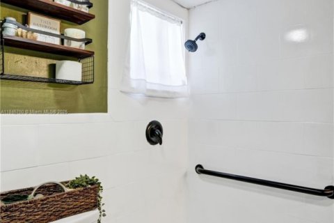 Touwnhouse à louer à North Lauderdale, Floride: 2 chambres, 115.38 m2 № 1936181 - photo 24