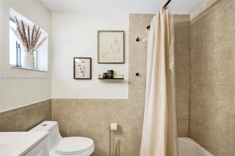 Touwnhouse à louer à North Lauderdale, Floride: 2 chambres, 115.38 m2 № 1936181 - photo 22