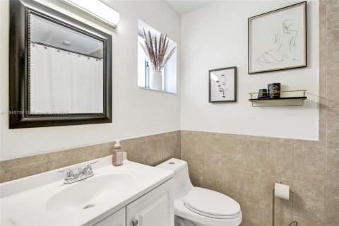 Touwnhouse à louer à North Lauderdale, Floride: 2 chambres, 115.38 m2 № 1936181 - photo 23