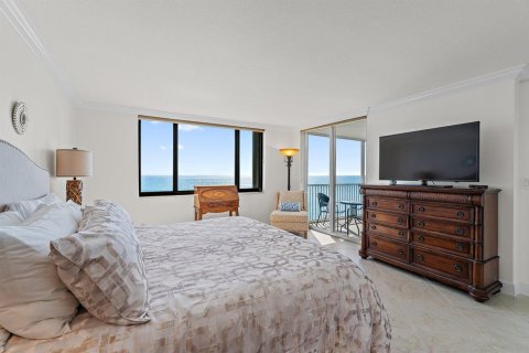 Condo in Juno Beach, Florida, 2 bedrooms  № 2184647 - photo 20