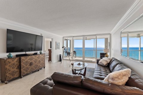 Condo in Juno Beach, Florida, 2 bedrooms  № 2184647 - photo 12