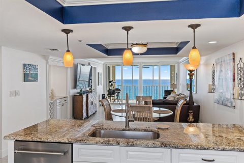 Condo in Juno Beach, Florida, 2 bedrooms  № 2184647 - photo 7
